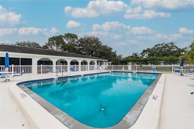 11200 102ND AVENUE 16, Seminole, FL 33778