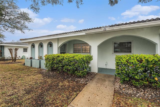 11200 102ND AVENUE 16, Seminole, FL 33778