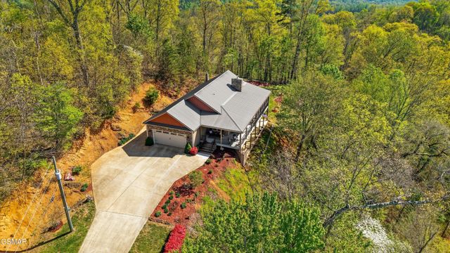 2278 Lower Rinehart Road, Dandridge, TN 37725