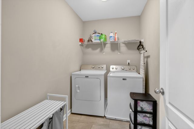 706 Indian Ridge Cir, White House, TN 37188