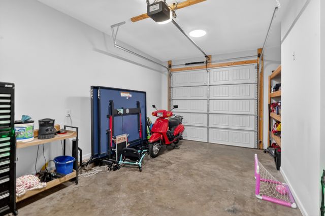 706 Indian Ridge Cir, White House, TN 37188