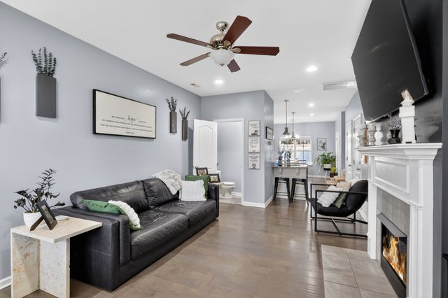 706 Indian Ridge Cir, White House, TN 37188