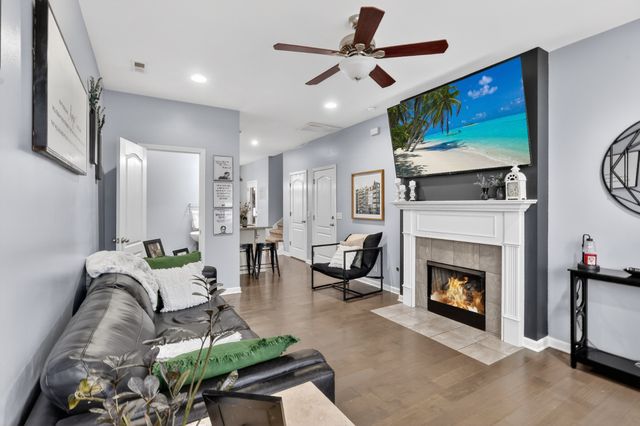 706 Indian Ridge Cir, White House, TN 37188