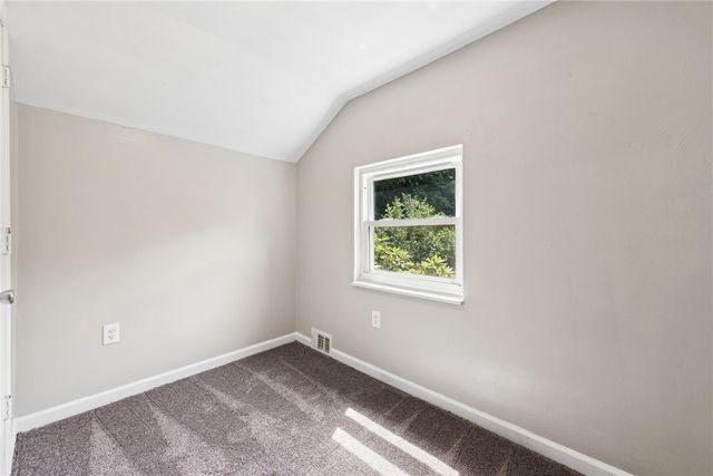 9226 Valley Street, Penn Hills, PA 15235