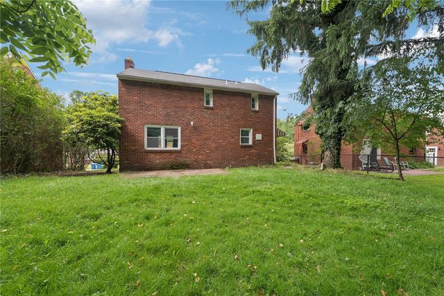 9226 Valley Street, Penn Hills, PA 15235