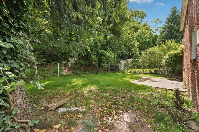9226 Valley Street, Penn Hills, PA 15235