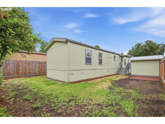 4475 Franklin Blvd 9, Eugene, OR 97403