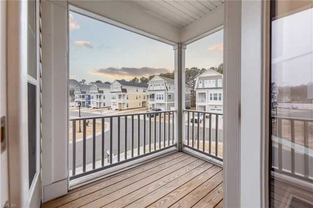 116 Genoa CT, Yorktown, VA 23693