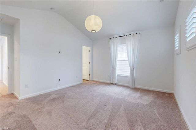 116 Genoa CT, Yorktown, VA 23693