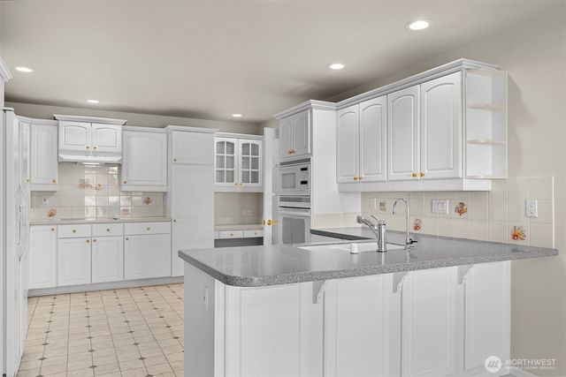 4020 Padden Hills Court, Bellingham, WA 98229