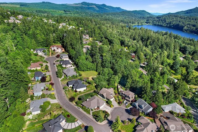 4020 Padden Hills Court, Bellingham, WA 98229