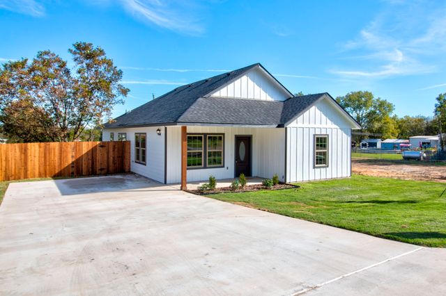205 JOHN FIELDER, Sherman, TX 75092