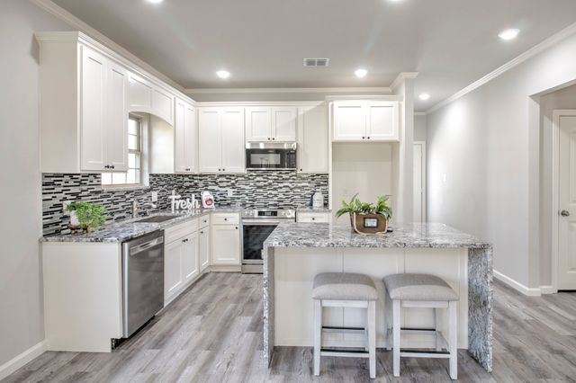 205 JOHN FIELDER, Sherman, TX 75092