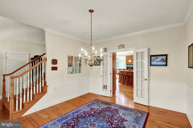 8 BENTLEY LN, Lancaster, PA 17603