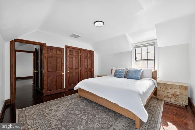 400 POPLAR AVE, Woodbury Heights, NJ 08097