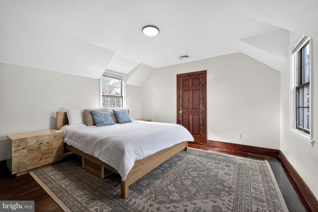 400 POPLAR AVE, Woodbury Heights, NJ 08097