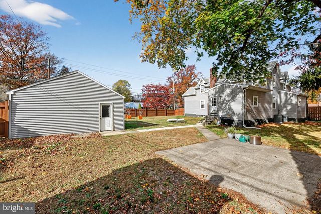 400 POPLAR AVE, Woodbury Heights, NJ 08097