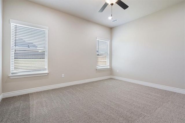 313 Ryder Street, Gentry, AR 72734