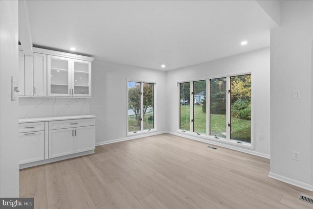 16 LENAPE LN, Marmora, NJ 08223