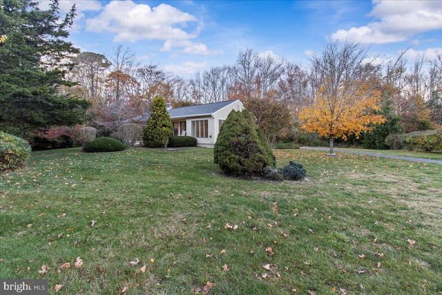 16 LENAPE LN, Marmora, NJ 08223