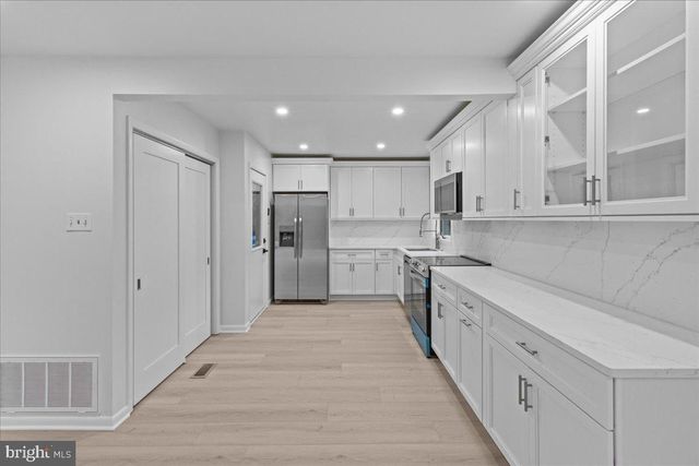 16 LENAPE LN, Marmora, NJ 08223