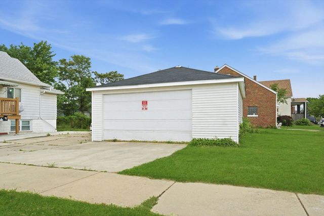 348 Pulaski Road, Calumet City, IL 60409