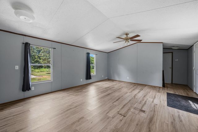 539 Virginia Street, Shepherd, TX 77371