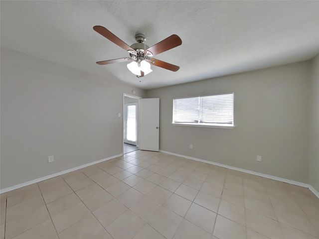 20118 Misty Pines Drive, Humble, TX 77346