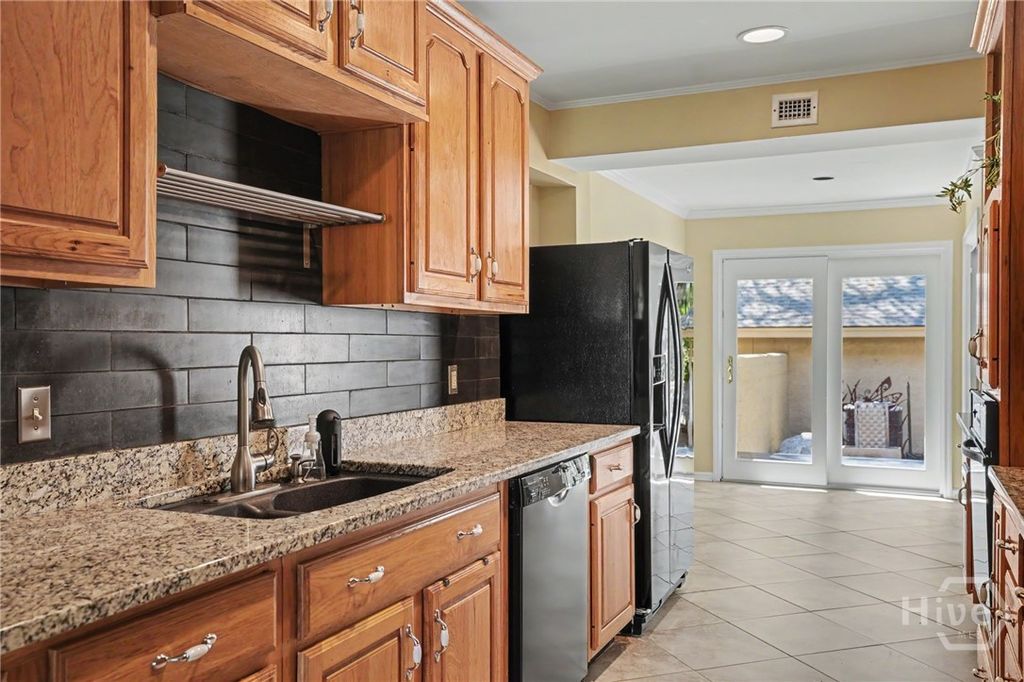 Image 14 of property listing at 3 Tapestry Lane, Savannah, GA 31411