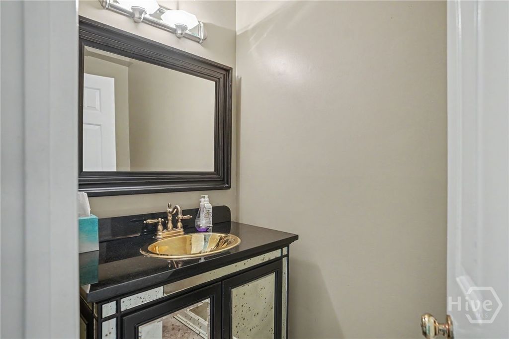 Image 17 of property listing at 3 Tapestry Lane, Savannah, GA 31411