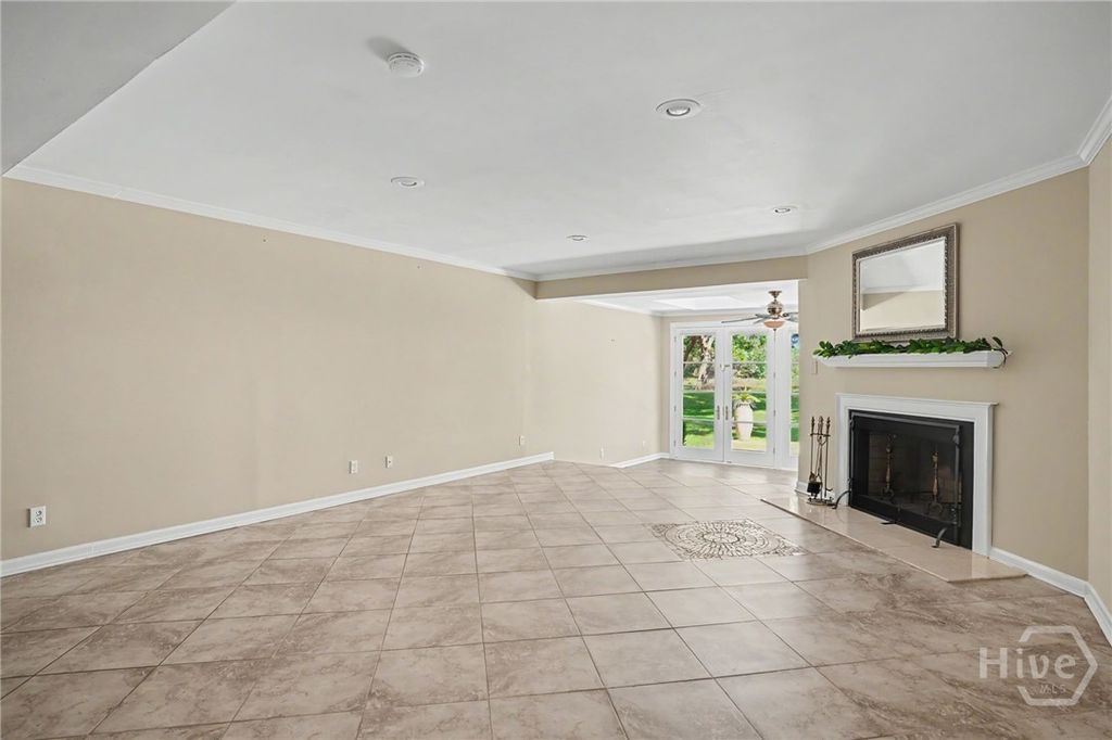 Image 5 of property listing at 3 Tapestry Lane, Savannah, GA 31411