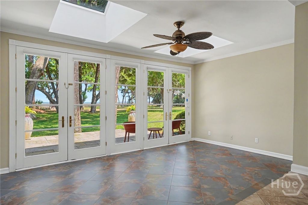 Image 9 of property listing at 3 Tapestry Lane, Savannah, GA 31411