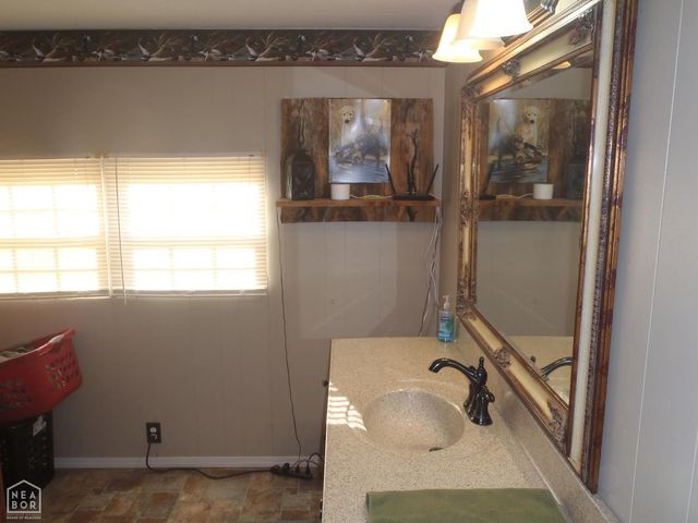 716 Cleveland, Newport, AR 72112