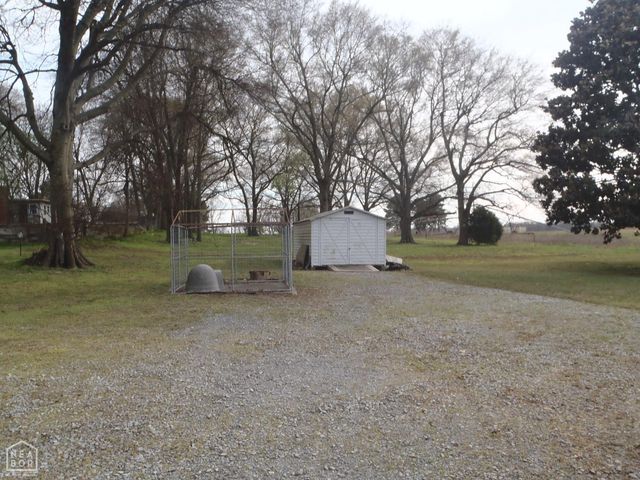 716 Cleveland, Newport, AR 72112
