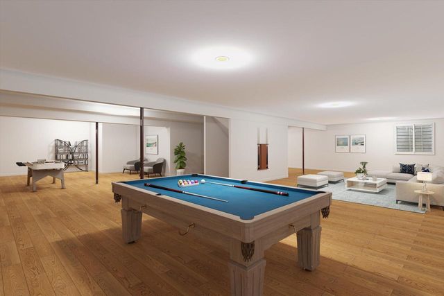 W218N16022 Tiger Lily DRIVE, Jackson, WI 53037