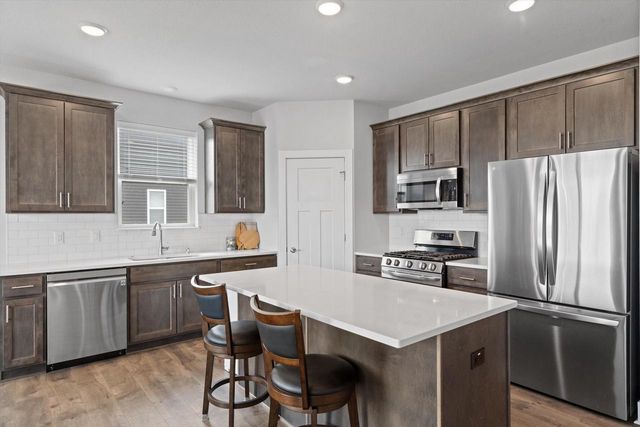 W218N16022 Tiger Lily DRIVE, Jackson, WI 53037