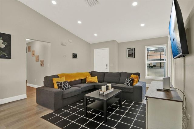 188 RIDGEMONT COURT, Davenport, FL 33896