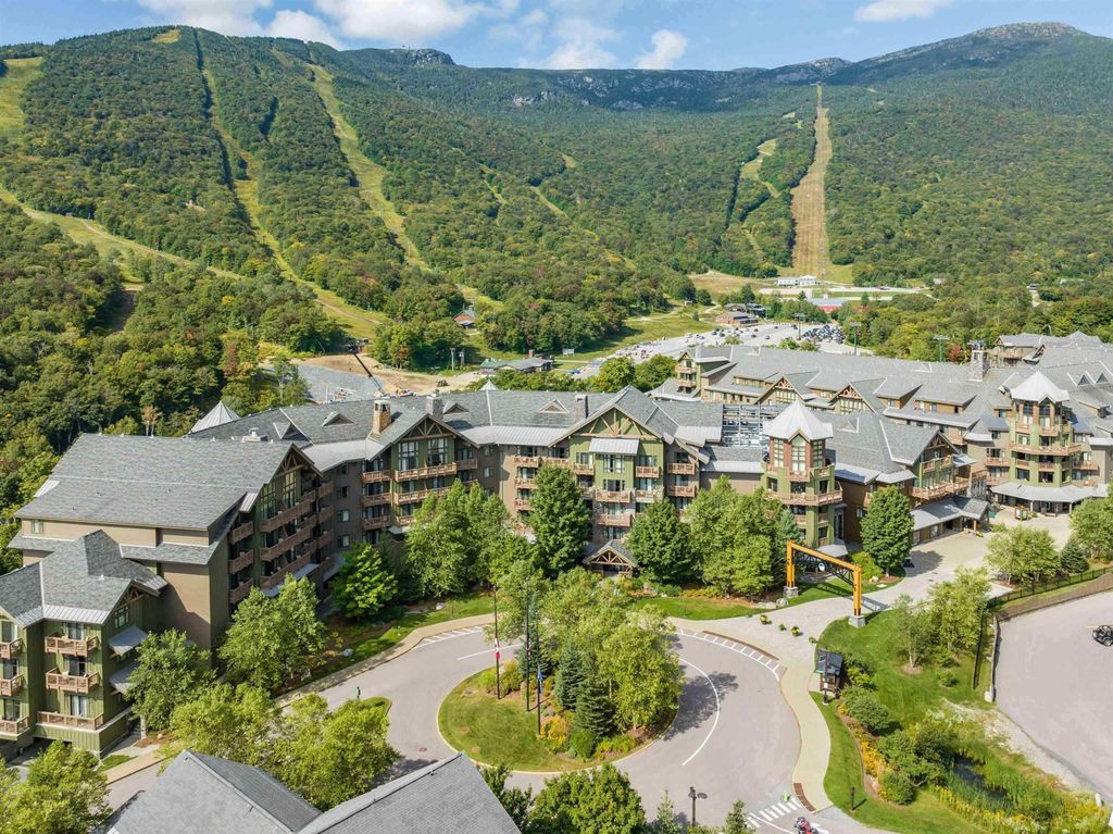 7412 Mountain Road # 408, Stowe, VT 05672
