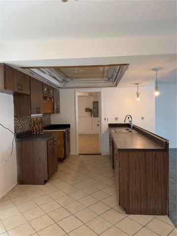 2230 ALBRIGHT DRIVE, Clearwater, FL 33765