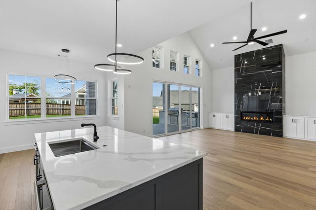 312 CARRINGTON Drive, Argyle, TX 76226