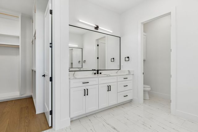 312 CARRINGTON Drive, Argyle, TX 76226