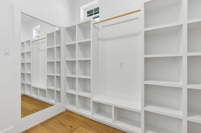 312 CARRINGTON Drive, Argyle, TX 76226