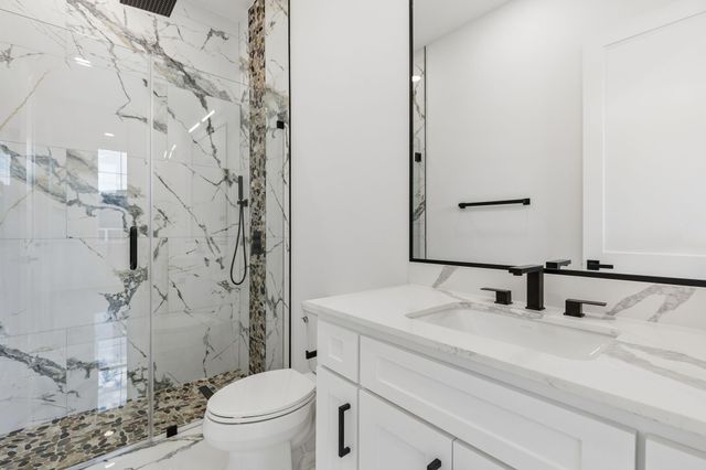 312 CARRINGTON Drive, Argyle, TX 76226