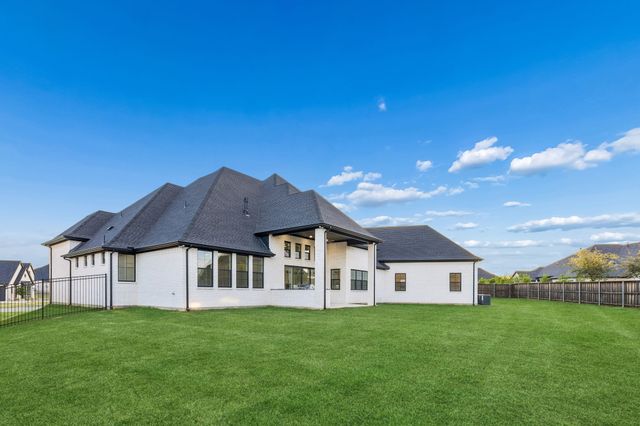 312 CARRINGTON Drive, Argyle, TX 76226