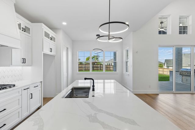 312 CARRINGTON Drive, Argyle, TX 76226