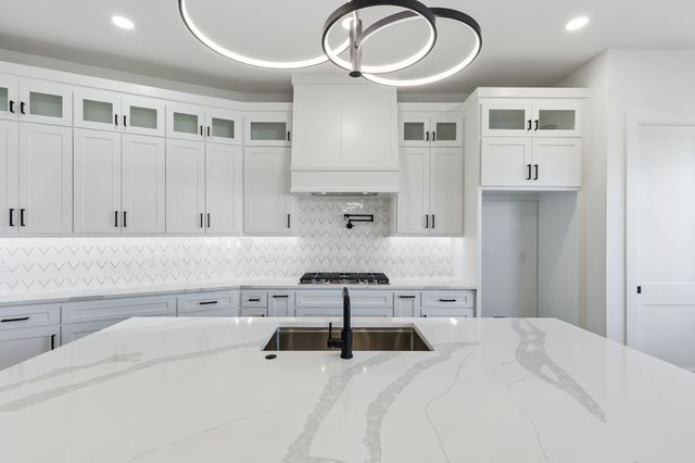 312 CARRINGTON Drive, Argyle, TX 76226