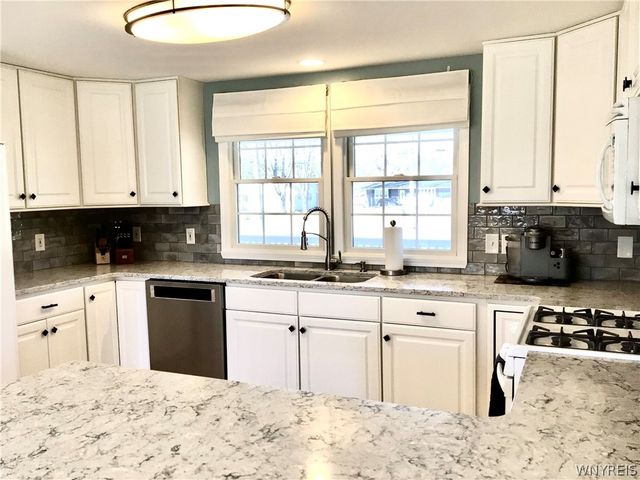 731 Ransom Road, Lancaster, NY 14086