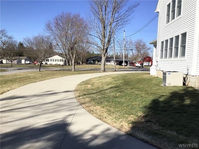 731 Ransom Road, Lancaster, NY 14086