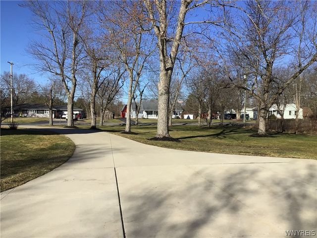 731 Ransom Road, Lancaster, NY 14086