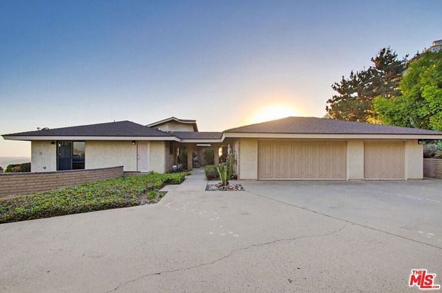 4732 Divine Way, La Mesa, CA 91941
